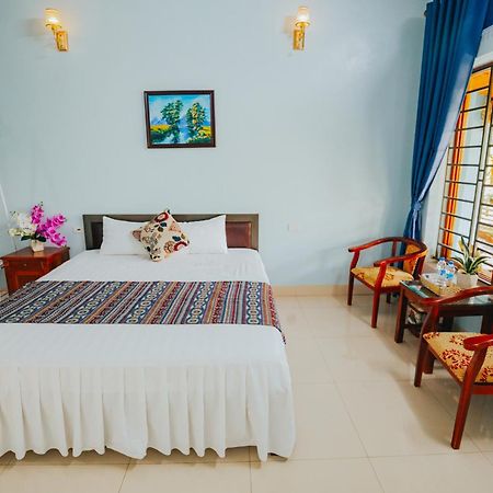 Blue Garden Homestay Нин Бин Екстериор снимка