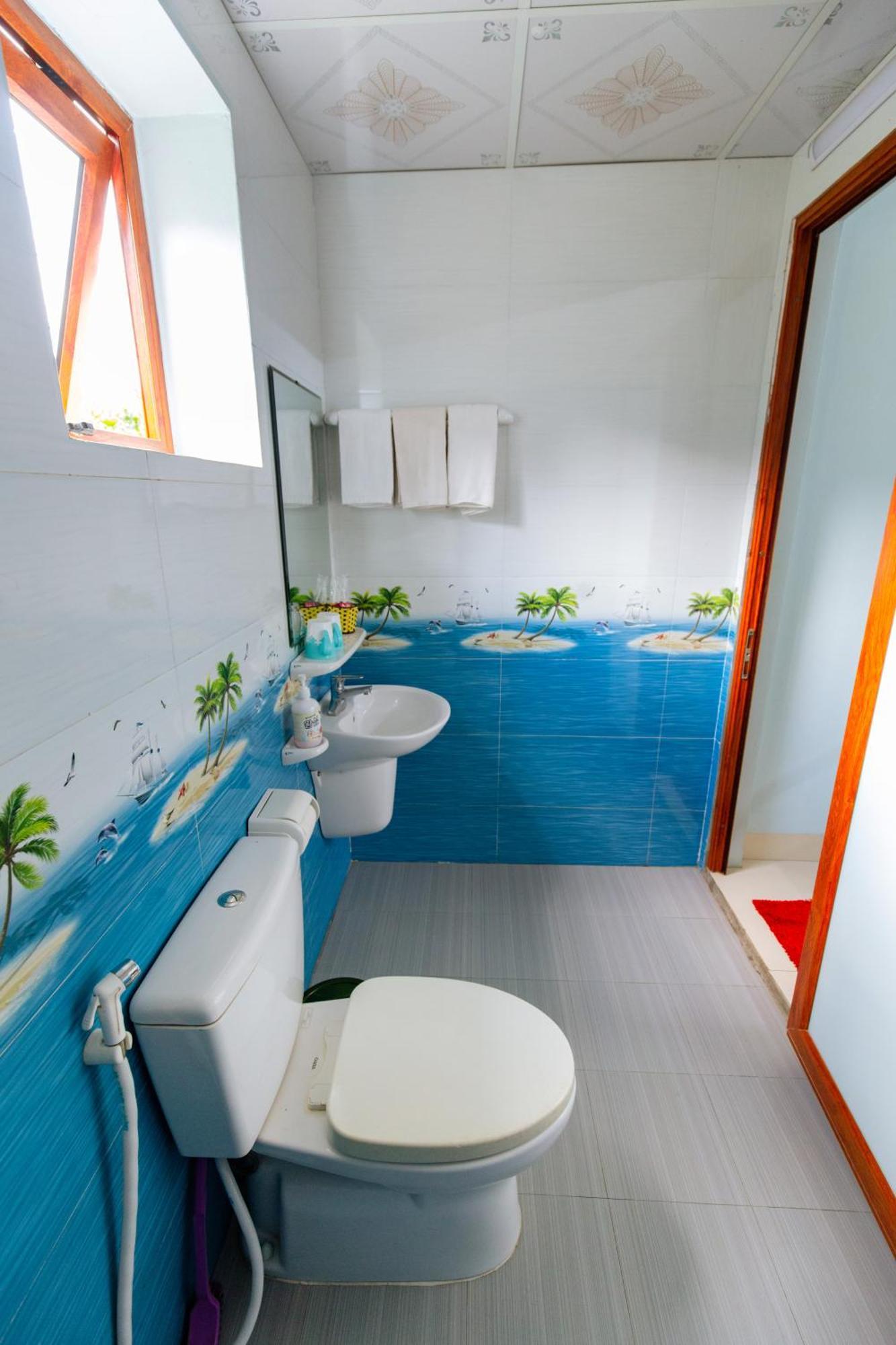 Blue Garden Homestay Нин Бин Екстериор снимка
