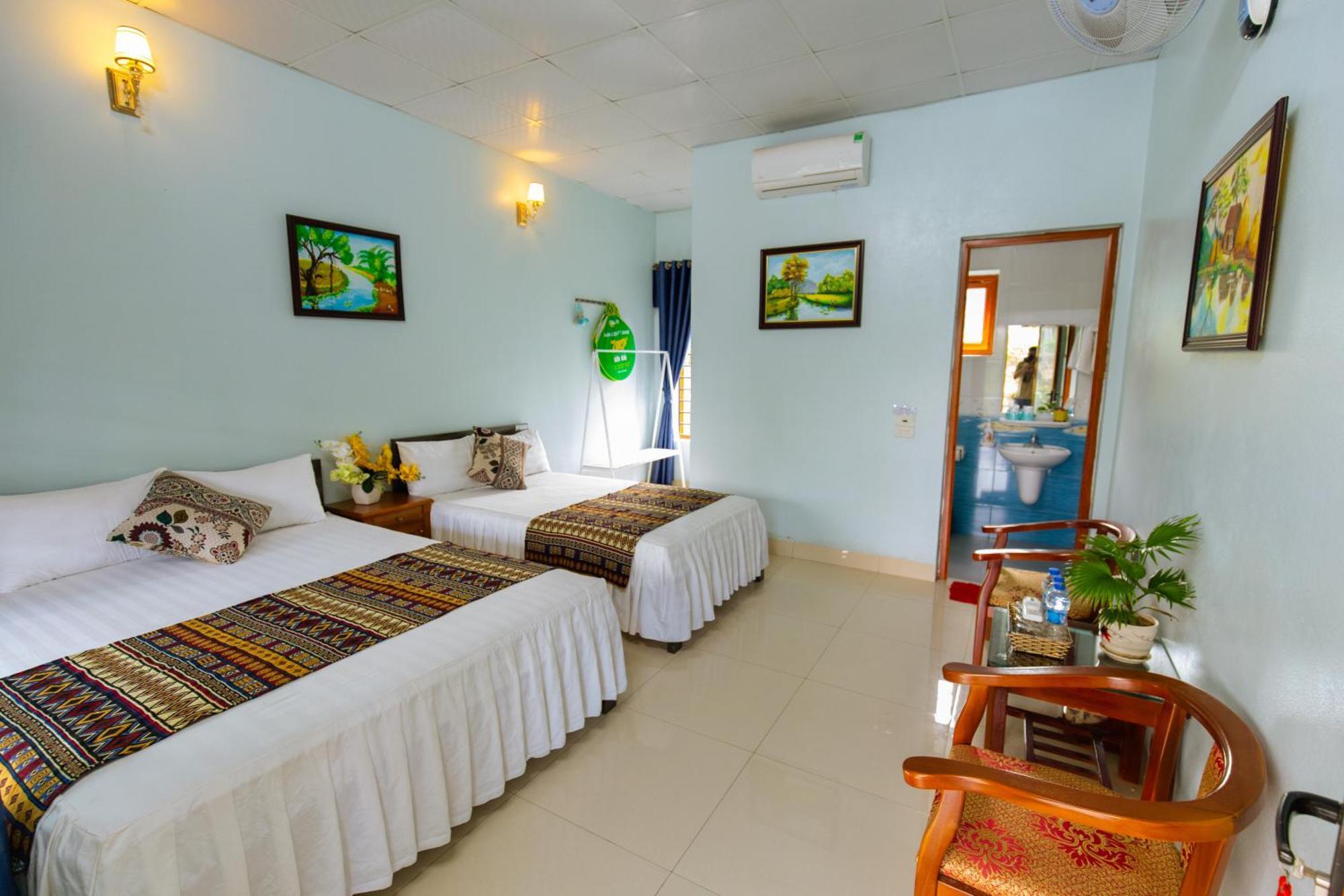 Blue Garden Homestay Нин Бин Екстериор снимка
