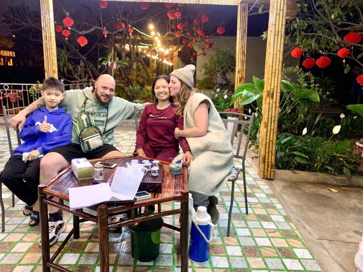 Blue Garden Homestay Нин Бин Екстериор снимка