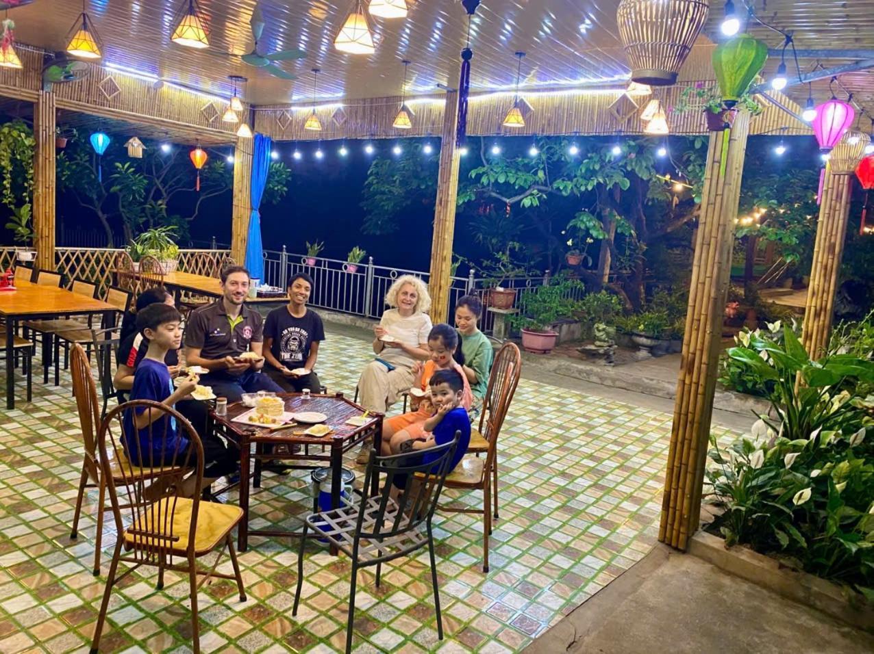 Blue Garden Homestay Нин Бин Екстериор снимка